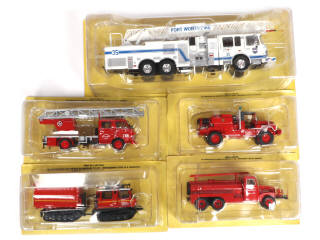 Lot 143 - EDITIONS HACHETTE (FRANCE) (5)