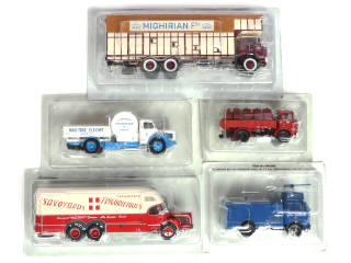 Lot 159 - EDITIONS HACHETTE (FRANCE) (5)