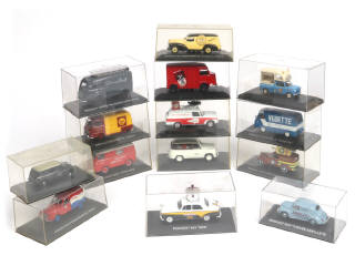Lot 156 - DIVERS (14)