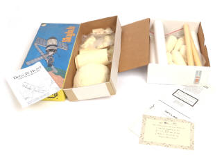 Lot 59 - DIVERS (6)