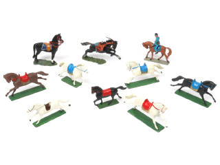 Lot 29 - DIVERS (12)