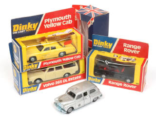 Lot 246 - DINKY TOYS (GB) (4)