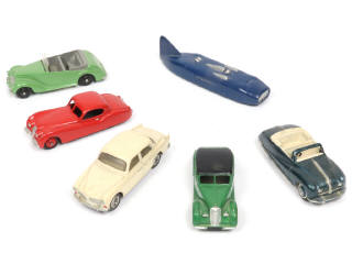 Lot 241 - DINKY TOYS (GB) (6)