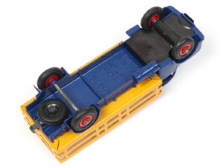 Lot 225 - DINKY TOYS (GB) (1)