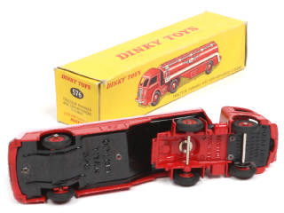 Lot 282 - DINKY TOYS (FRANCE) (1)