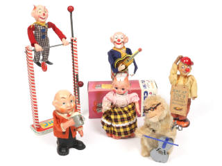 Lot 176 - DIVERS (6)