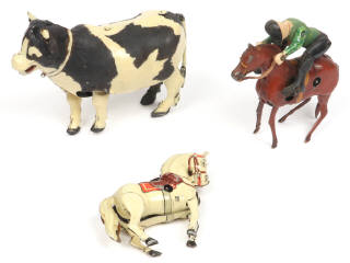 Lot 169 - DIVERS (3)