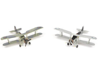 Lot 92 - DIVERS (18)