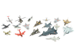Lot 101 - DIVERS (18)