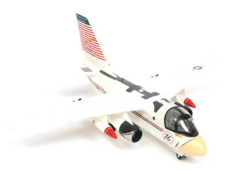 Lot 132 - DIVERS (14)