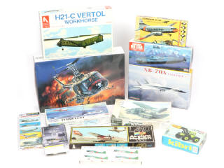 Lot 57 - DIVERS (12)