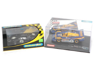 Lot 233 - SCALEXTRIC (FRANCE) (2)