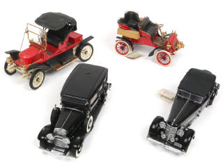 Lot 97 - FRANKLIN MINT (USA) (4)