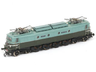 Lot 28 - R.M.A. 'HO' (FRANCE) (1)