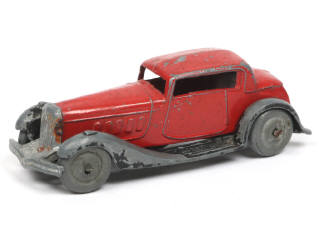 Lot 255 - DINKY TOYS (FRANCE) (1)