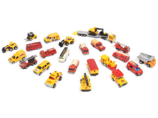 Lot 159 - DIVERS (23)