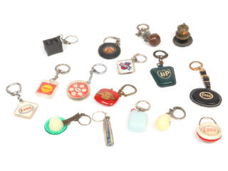 Lot 61 - DIVERS (15)