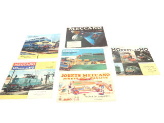 Lot 23 - MECCANO (FRANCE) (6)