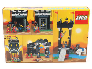 Lot 294 - LEGO (DANEMARK) (1)