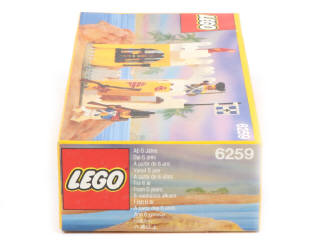 Lot 287 - LEGO (DANEMARK) (1)
