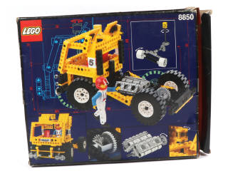 Lot 279 - LEGO (DANEMARK) (1)