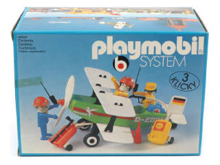 Lot 272 - PLAYMOBIL (ALLEMAGNE) (1)