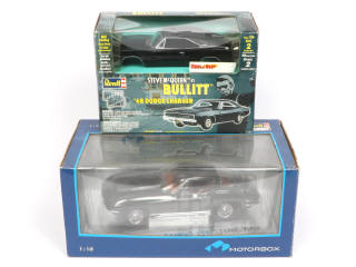 Lot 103 - REVELL (USA) (2)