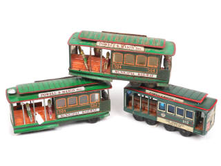 Lot 122 - DIVERS (13)