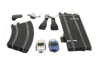Lot 136 - SCALEXTRIC (2)
