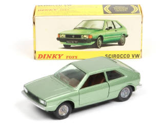 Lot 309 - DINKY TOYS (FRANCE) (1)
