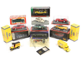 Lot 149 - DIVERS (13)