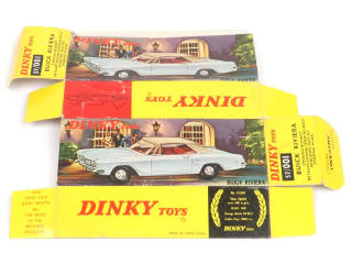Lot 335 - DINKY TOYS (GB) (1)