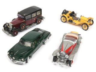 Lot 99 - FRANKLIN MINT (USA) (4)