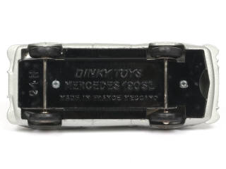 Lot 291 - DINKY TOYS (FRANCE) (1)