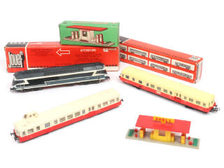 Lot 96 - DIVERS (HO) (4)