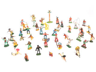 Lot 64 - DIVERS (43)