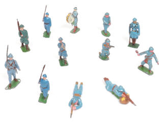 Lot 49 - DIVERS (12)
