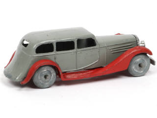 Lot 368 - DINKY TOYS (FRANCE) (1)