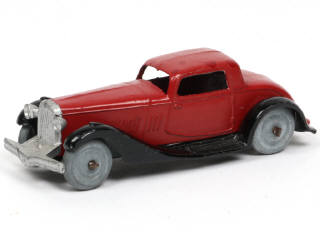 Lot 370 - DINKY TOYS (FRANCE) (1)