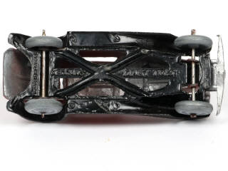 Lot 370 - DINKY TOYS (FRANCE) (1)