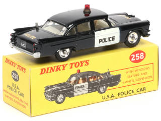 Lot 526 - DINKY TOYS (GB) (1)