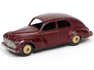 Lot 389 - DINKY TOYS (FRANCE) (1)