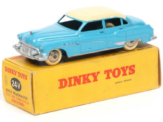 Lot 410 - DINKY TOYS (FRANCE) (1)