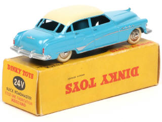 Lot 410 - DINKY TOYS (FRANCE) (1)