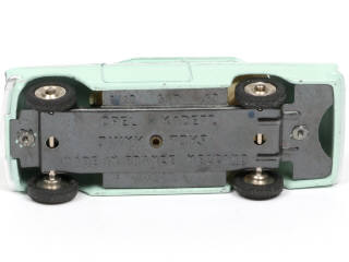 Lot 437 - DINKY TOYS (FRANCE) (1)