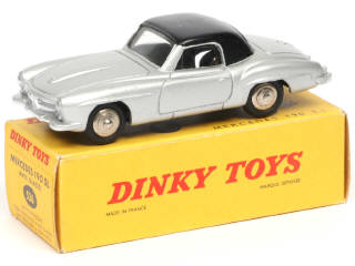 Lot 423 - DINKY TOYS (FRANCE) (1)