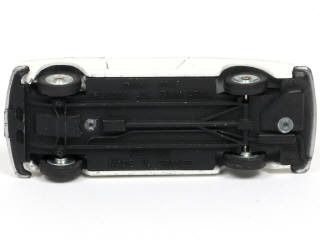 Lot 436 - DINKY TOYS (FRANCE) (1)