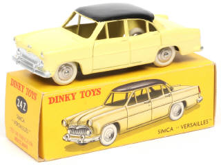 Lot 413 - DINKY TOYS (FRANCE) (1)