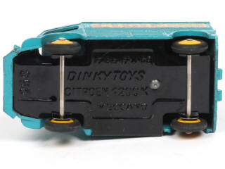 Lot 448 - DINKY TOYS (FRANCE) (1)