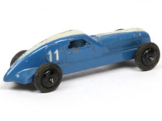 Lot 367 - DINKY TOYS (FRANCE) (1)